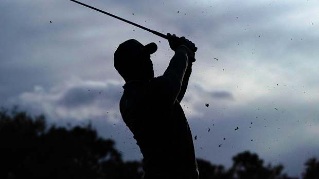 golfer-silhouette